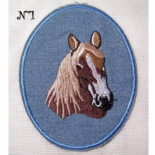 Applique patch écusson thermocollant - n°1 ** 7 x 9 cm ** ovale cheval pur sang bleu jean - applique à repasser