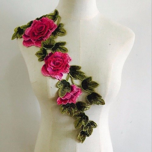 Grande applique dentelle / rose fuchsia ** 15 x 41 cm ** fleur feuille brodée 3d - acd01 
