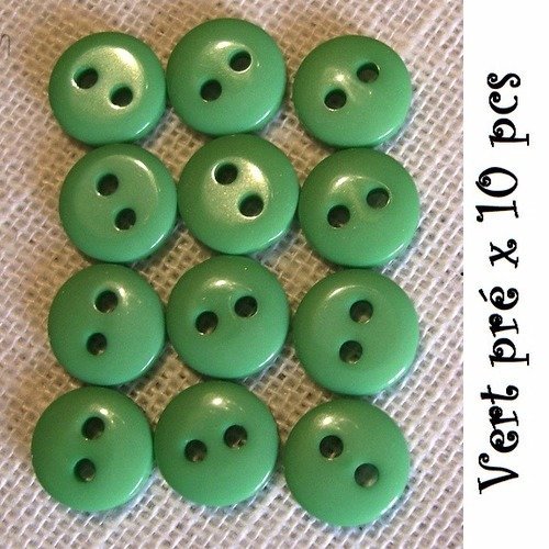 Lot de 10 petits boutons / vert pré ** 9 mm ** bouton rond en résine - layette couture poupée bébé scrapbooking - br9mm