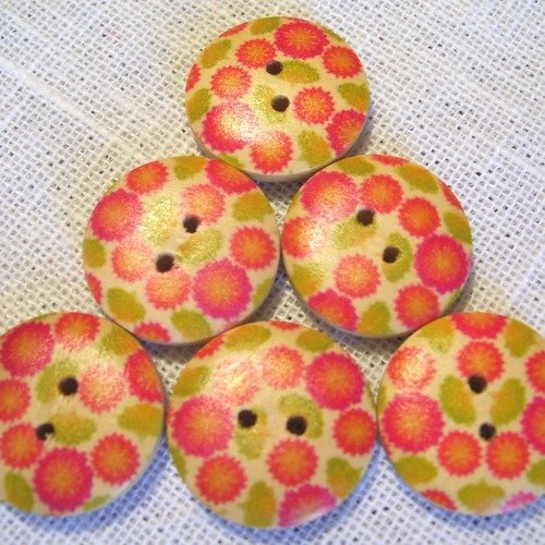 Réf 18/008 ** 18 mm **  bouton rond bois vernis décoré - fleur pompon - couture tricot