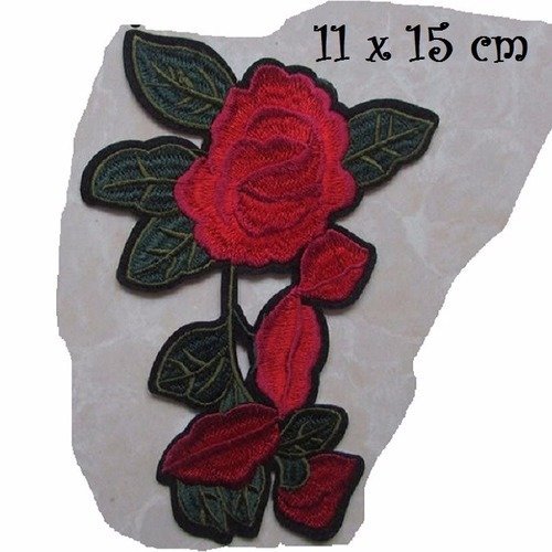 C6115 - tige fleurie rouge ** 11 x 15 cm ** applique écusson patch brodé thermocollant