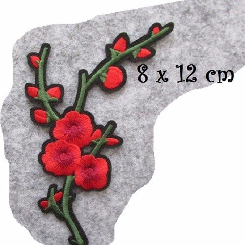 C5597 - tige fleur rouge ** 8 x 12 cm ** applique écusson patch brodé thermocollant