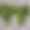 N°00 / vert tilleul - noeud sequin ** 5 x 4 cm ** applique scintillante - vêtements, accessoires, barrettes, fêtes