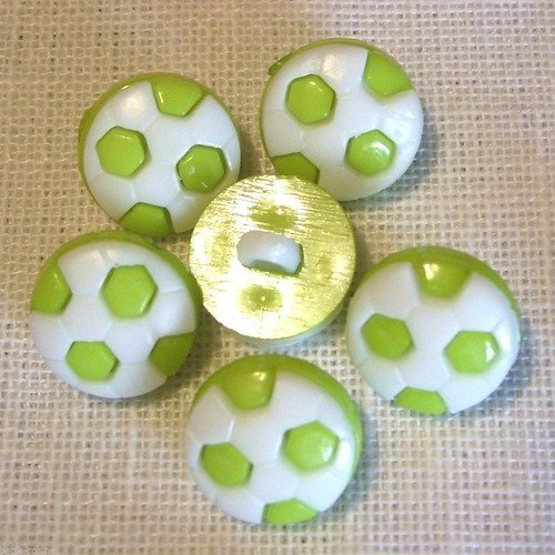 B20 / vert pomme ** 13 mm ** ballon de foot - bouton boule tige plastique - vendu à l'unité -  couture