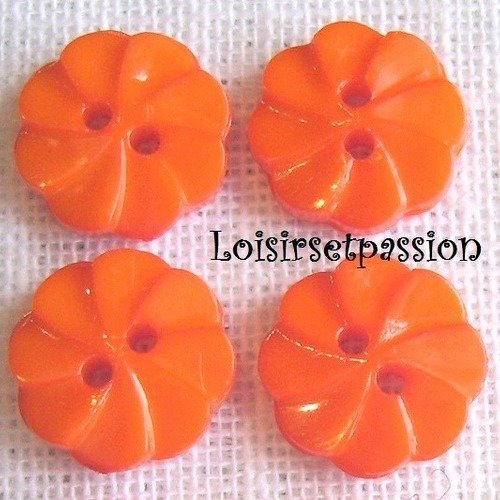 B11 / orange ** 13 mm **  bouton rond 2 trous - fleur rosace - vendu à l'unité -  couture layette bébé scrapbooking