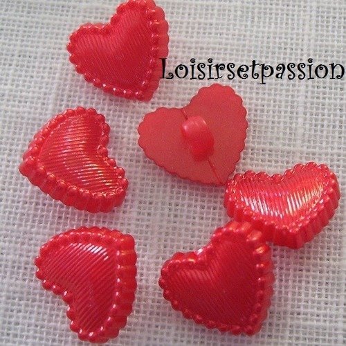 B15 / rouge ** 14 mm **  bouton tige coeur ciselé - vendu à l'unité -  couture layette scrapbooking