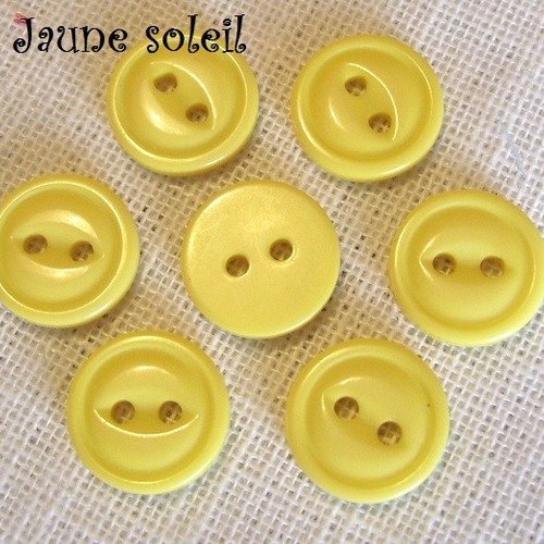 B10 / jaune soleil ** 13 mm **  bouton rond fendu - vendu à l'unité -  couture layette bébé scrapbooking