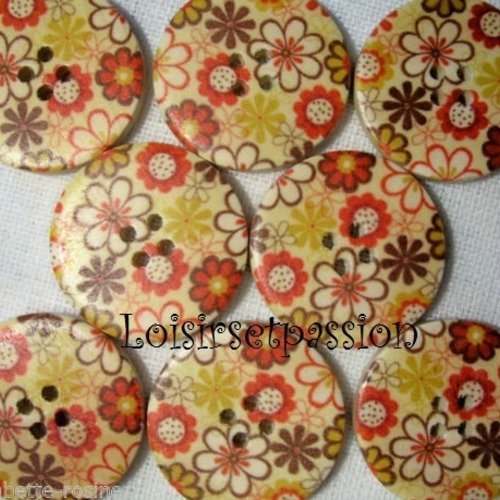 30/032 ** 3 cm / 30 mm **  bouton rond bois vernis décoré - tapis de fleurs - couture mode vintage