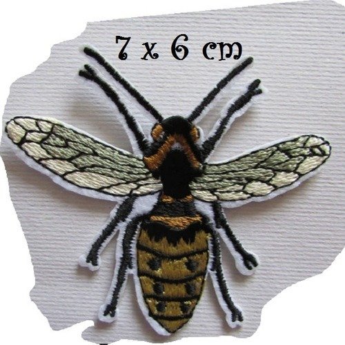 Écusson patch - insecte abeille mouche ** grande : 7 x 6 cm ** applique brodée thermocollante
