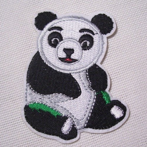 Écusson patch thermocollant - ourson panda assis ** 7 x 9 cm ** applique brodée à repasser