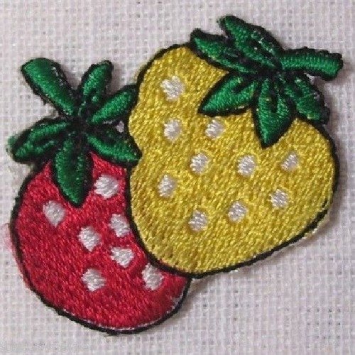 Patch écusson thermocollant - fruit duo de fraise jaune rouge ** 4 x 3 cm ** applique à repasser