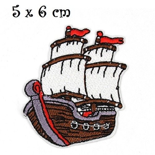 Écusson patch - bateau pirate navire mer ** 5 x 6 cm ** applique brodée thermocollante