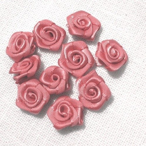 Lot de 10 fleurs roses en ruban satin / vieux rose clair ** 15 mm ** f08