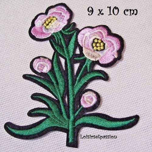 C5974 - bouquet de fleurs rose ** 9 x 10 cm ** applique brodée écusson patch thermocollant