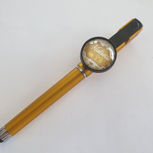 Stylo cabochon, " une maîtresse en or", stylo maîtresse