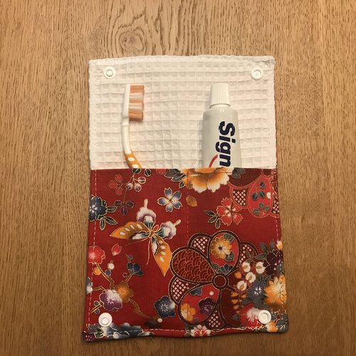 Étui brosse à dents akira blanc