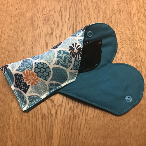 Étui à lunettes bulles