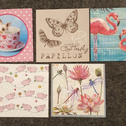 Lot n°28 de 5 serviettes en papier : animaux