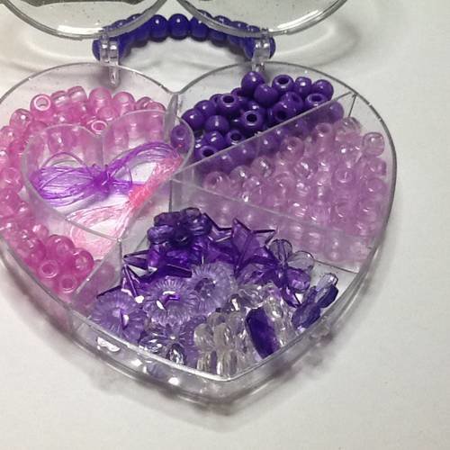 Kit de perles pour enfant coloris violet 