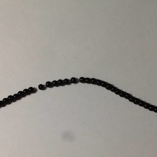 50 perles en verre noire 3 mm 