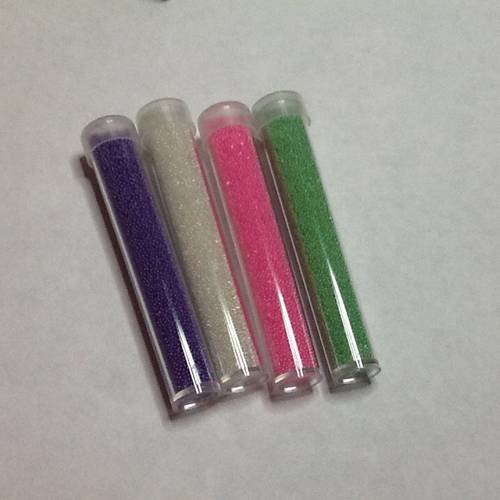 4 grandes fioles de  micro bille en verre