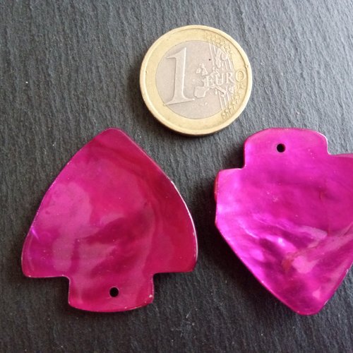 Sequins pendentifs de nacre flèche rose x2