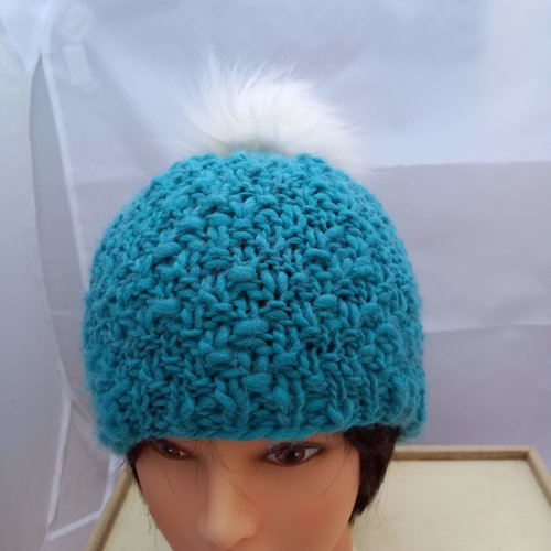 Bonnet laine pour femme vert avec pompon