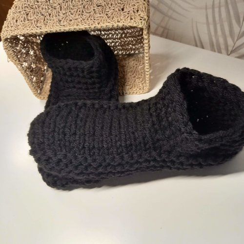 Chaussons homme taille 44 tricotés en laine noire