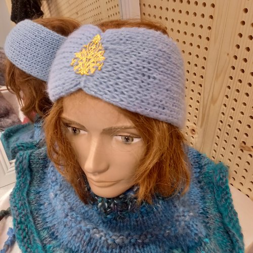 Bandeau femme bleu ciel brillante avec strass