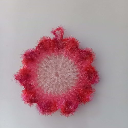 Eponge de douche ou vaisselle, gratounette, ecoresponsable, éponge rose et rouge marbré