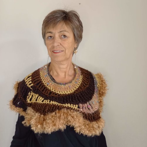 Chauffe épaule femme beige et marron en laine