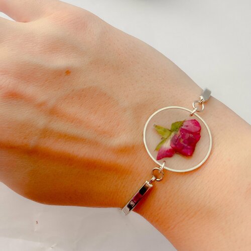 Français  apprenez à prononcer  le bracelet en or rose avec fleur pressée est un cadeau parfait pour ses bijoux en terrarium