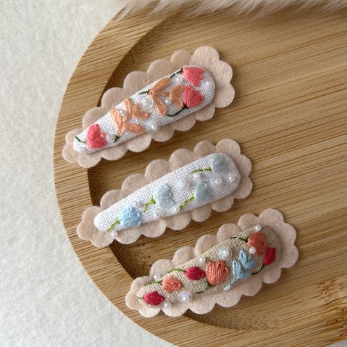 Barrettes bébé brodées à la main, lin et feutrine,3 accessoires cheveux enfant, idée cadeau naissance