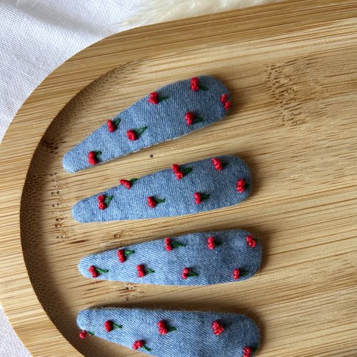 4 barrettes bébé brodées à la main, coton et feutrine, accessoires cheveux enfant, idée cadeau naissance