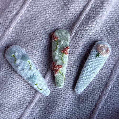3 barrettes bébé brodées à la main, lin et feutrine, accessoires cheveux enfant, idée cadeau naissance