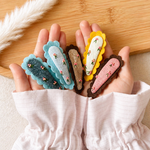 Barrettes bébé brodées à la main, lin et feutrine,3 accessoires cheveux enfant, idée cadeau naissance