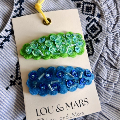 2 barrettes bébé brodées à la main ,accessoires cheveux fille – cadeau naissance