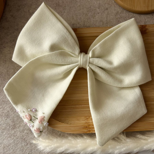 Barrette nœud bébé fille en coton jaune clair brodé – pince alligator 7,7 cm – faite main – cadeau naissance