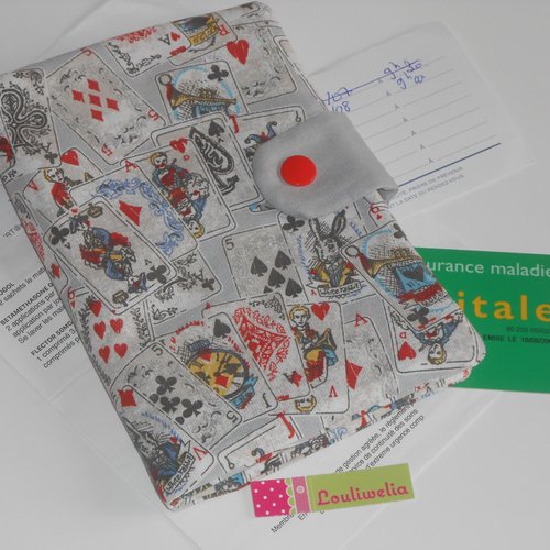 Pochette médicale porte ordonnance pharmacie carte vitale en tissu gris imprimé cartes à jouer