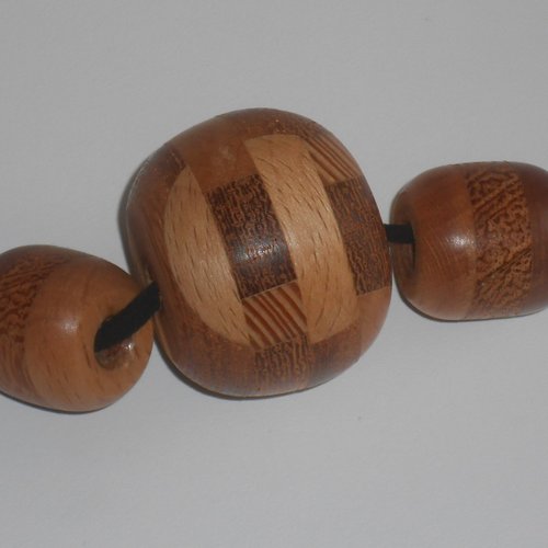 Collier grosses boules en bois bijou modèle unique original fabrication artisanat fait main