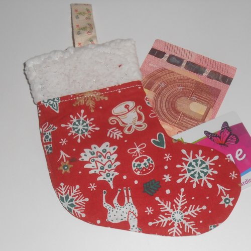 Deco noel chaussette carte cadeau chèque billet à suspendre botte en tissus rouge imprimé sapin cadeau pomme de pain cerf etoile neige