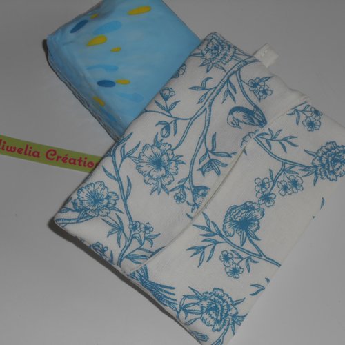 Mouchoir pochette étui housse de rangement mouchoirs en papier écru imprimé fleurs oiseaux turquoise