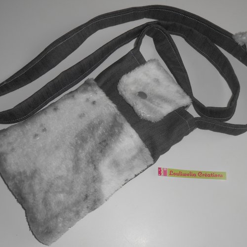 Pochette sac bandoulière en tissu pilou pilou peluche gris tout doux sonia