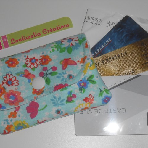 Carte bleue pochette étui rangement tickets de carte bleue / caisse et cartes magnétiques tissu vert d'eau petites fleurs camille
