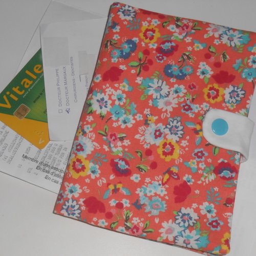 Pochette médicale porte ordonnance pharmacie carte vitale en tissu corail imprimé petites fleurs perla