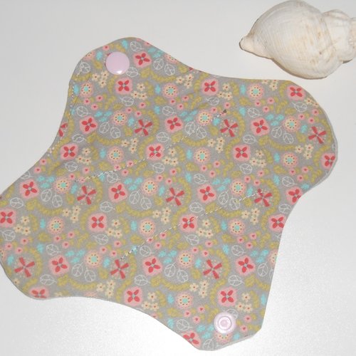 Protège slip lingerie lavable hygiènique en coton et éponge beige fleurettes nenette