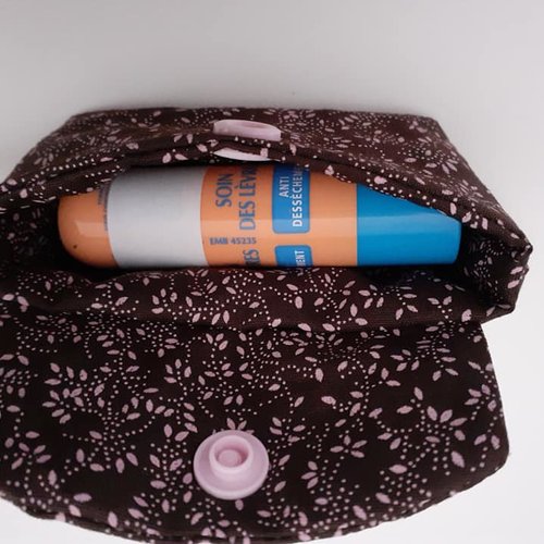 Etui tube baume à lèvres rouge à lèvres pochette rangement porte clés tissu homme marron fleurs roses lola