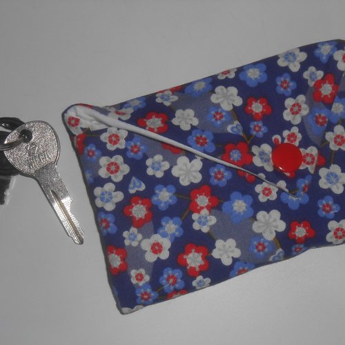 Etui porte clés pochette housse de rangement clefs bip porte tissu bleu marine fleurs oana