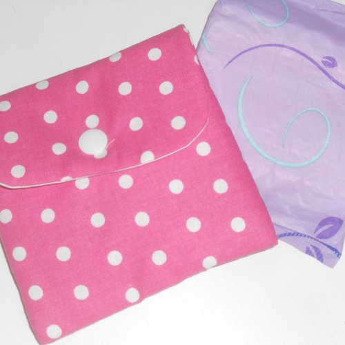 Pochette serviettes hygiéniques rangement housse trousse étui en tissu rose fushia pois rosy