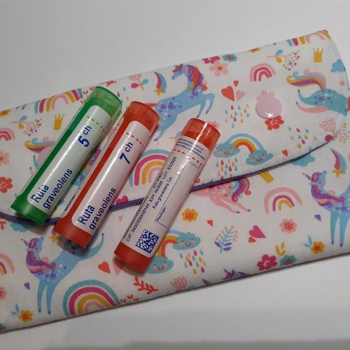 Grande pochette 16 tubes homéopathie granules médicaments pharmacie housse tissu licornes anais